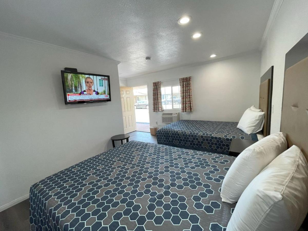 Palm Inn Mojave Kültér fotó